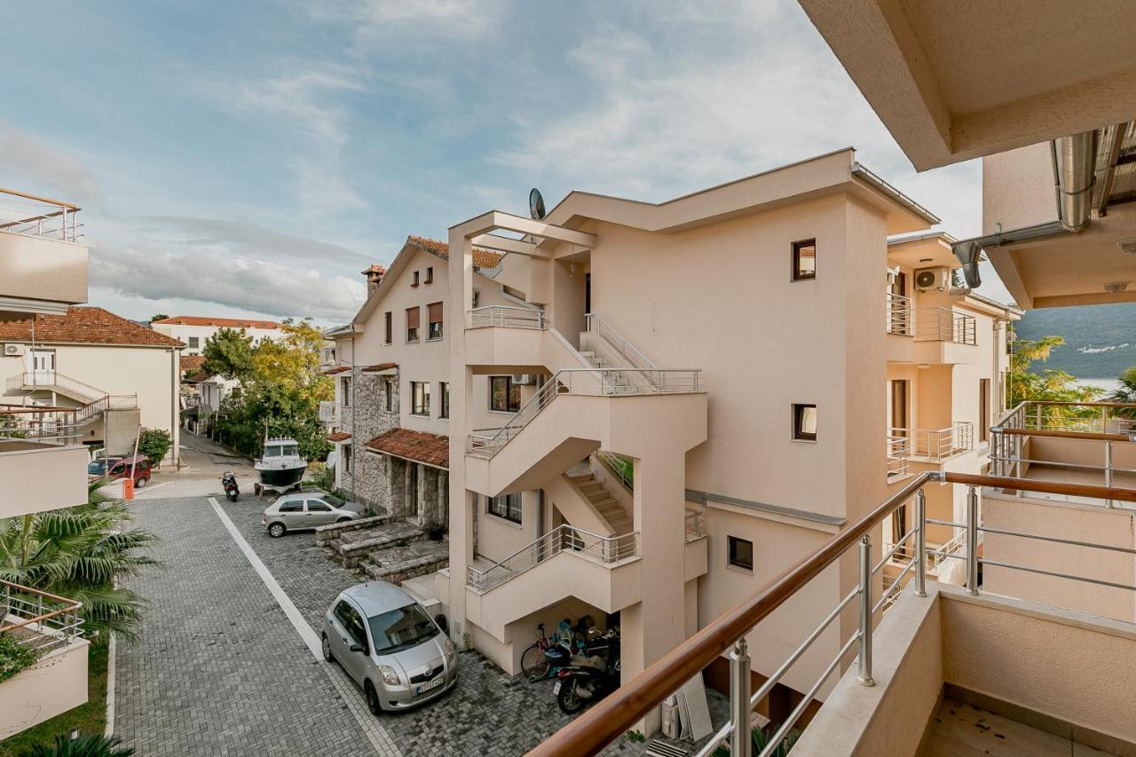 Apartments Rivijera Herceg Novi Dış mekan fotoğraf