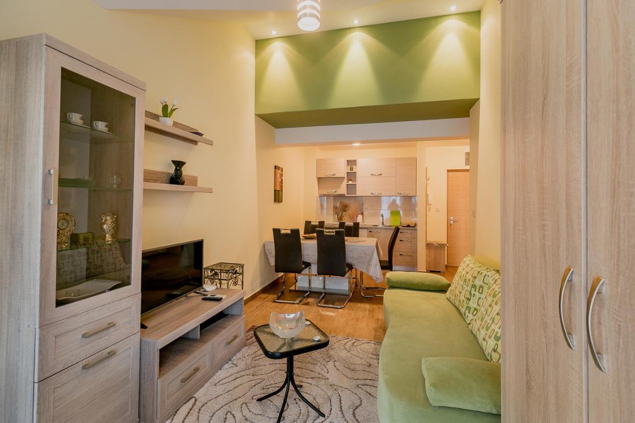Apartments Rivijera Herceg Novi Dış mekan fotoğraf
