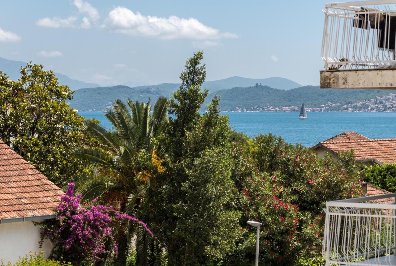 Apartments Rivijera Herceg Novi Dış mekan fotoğraf