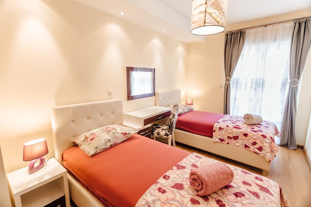 Apartments Rivijera Herceg Novi Dış mekan fotoğraf