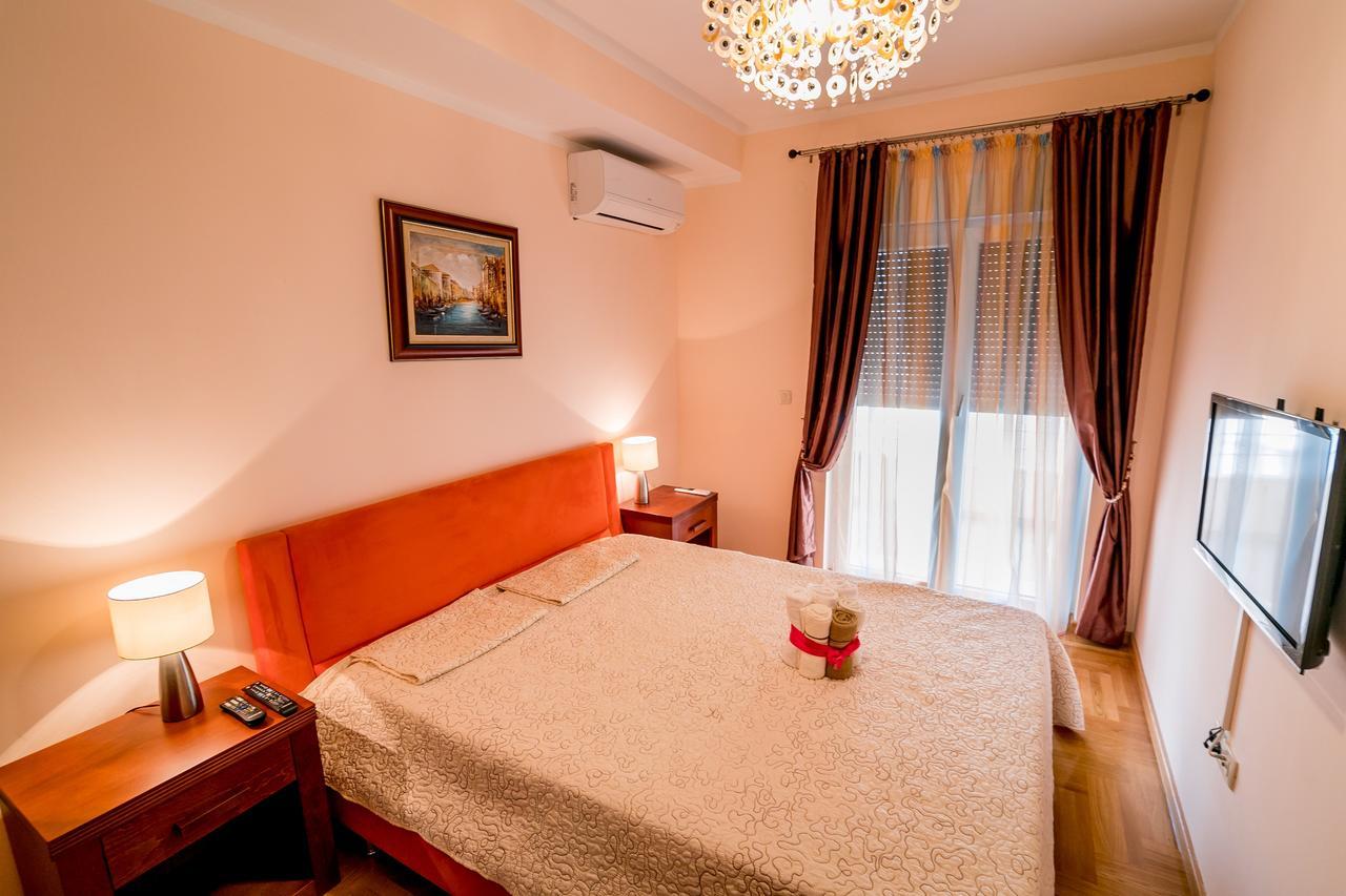 Apartments Rivijera Herceg Novi Dış mekan fotoğraf