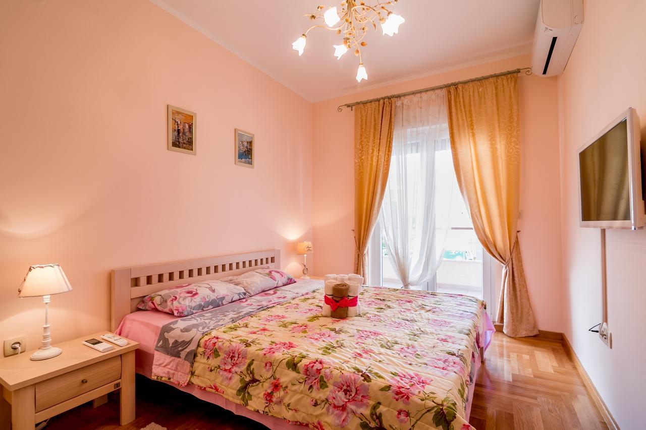 Apartments Rivijera Herceg Novi Dış mekan fotoğraf