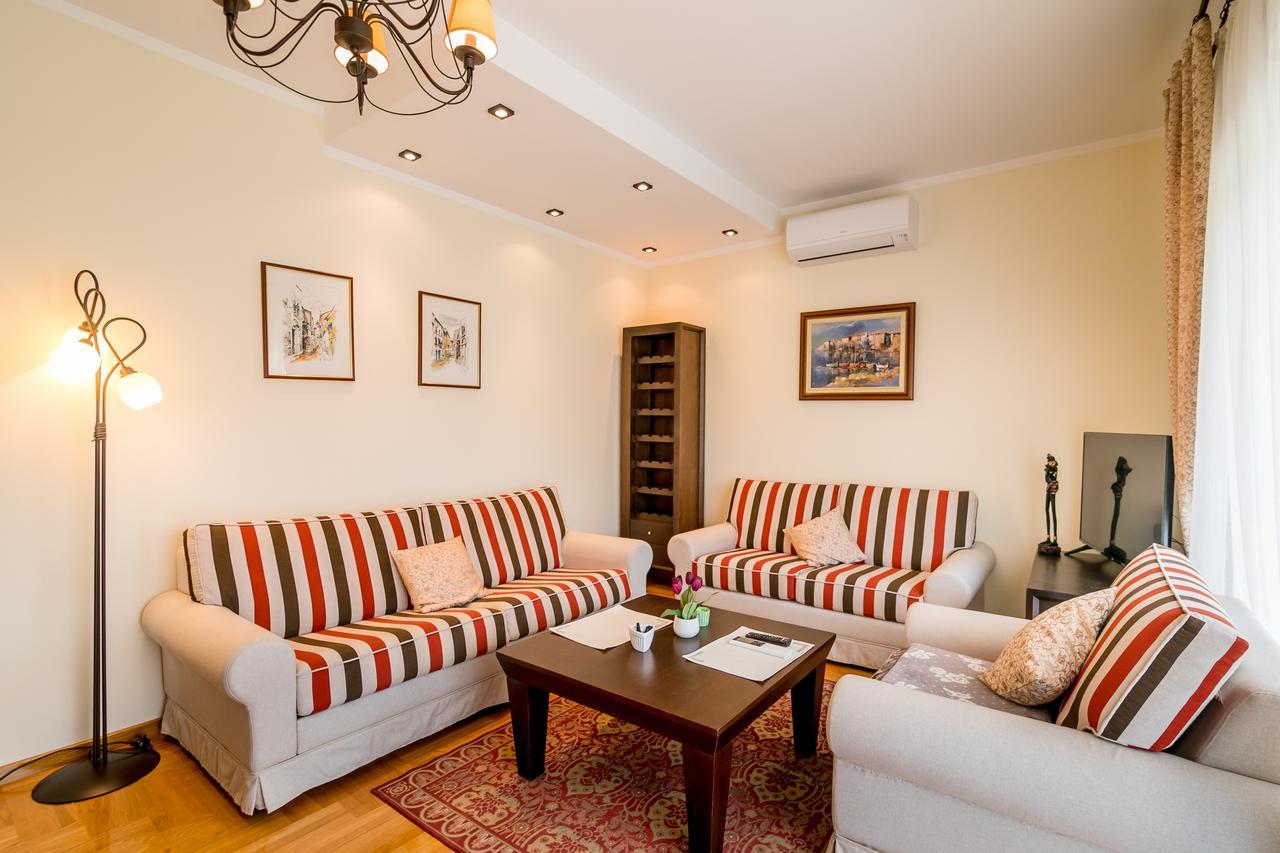 Apartments Rivijera Herceg Novi Dış mekan fotoğraf