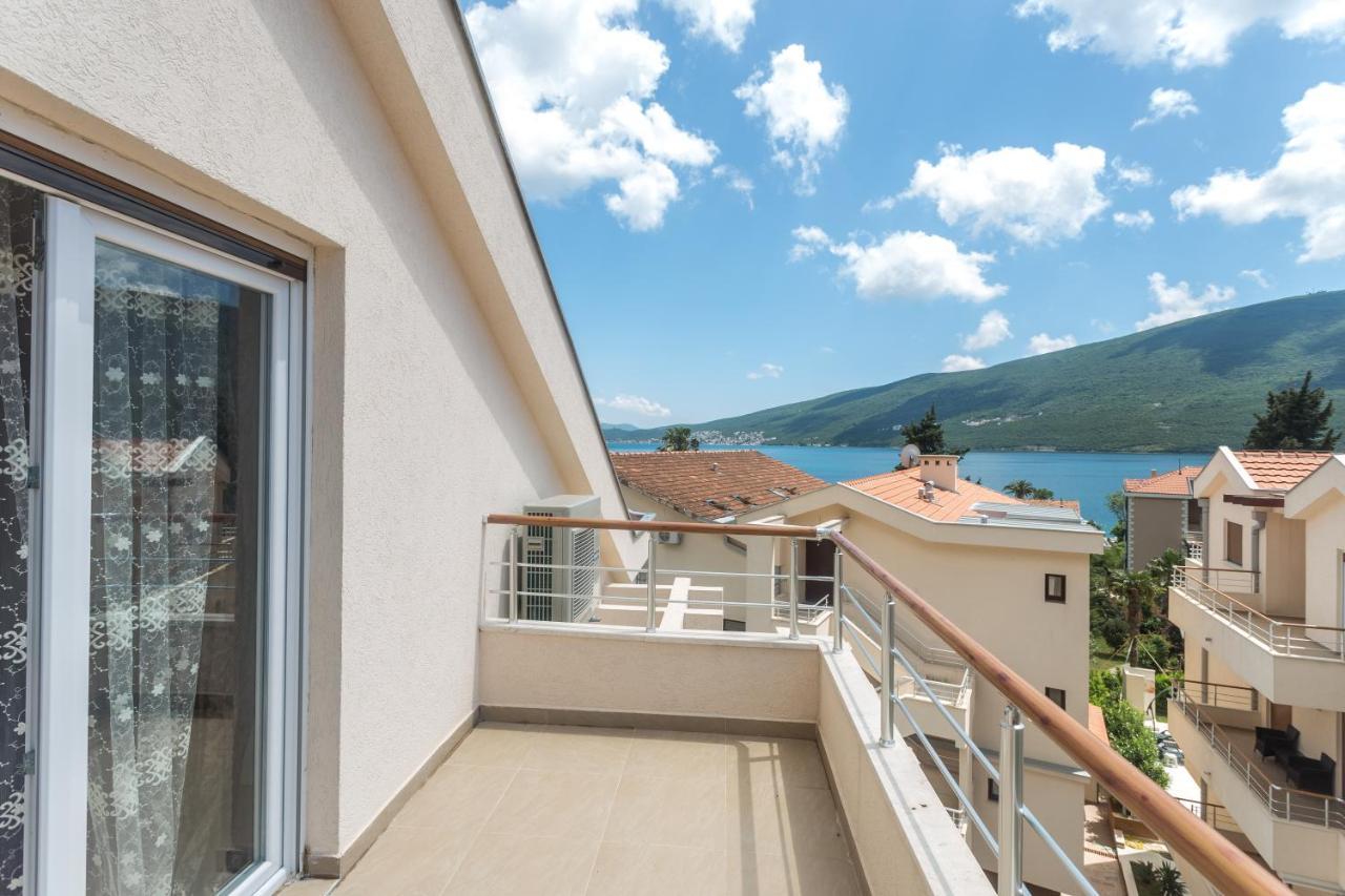 Apartments Rivijera Herceg Novi Dış mekan fotoğraf